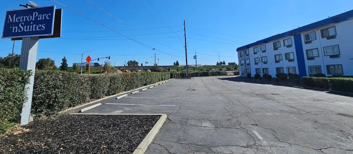 MetroParc 'nSuites