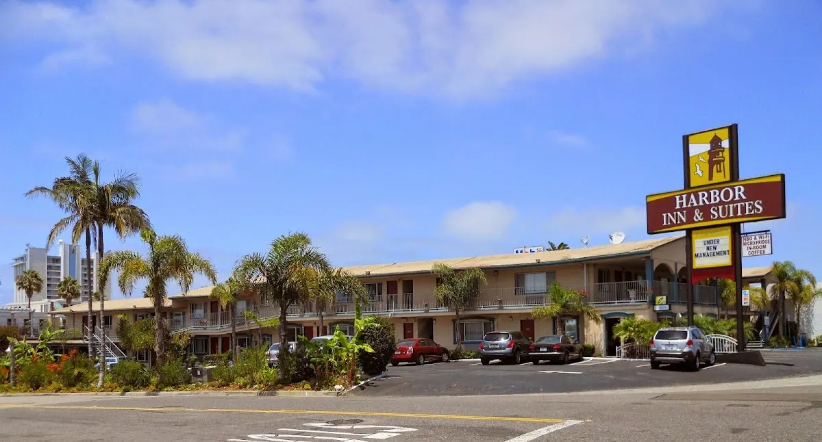Harbor Inn & Suites Oceanside