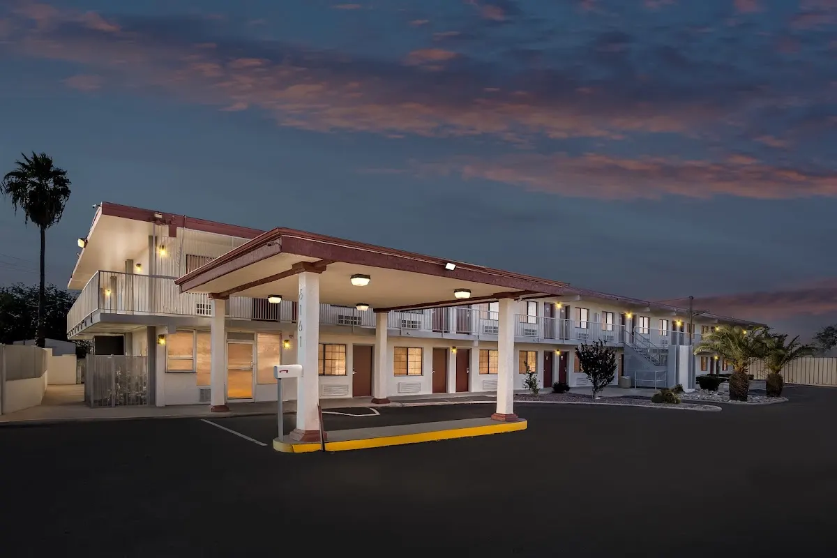 Red Roof Inn Tucson – Vail