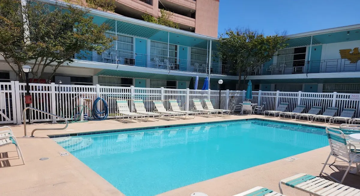 Eden Roc Motel
