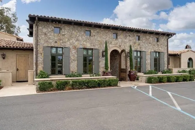 Grand Reserve Inn