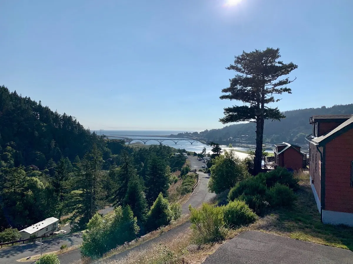 Rogue Landing Resort