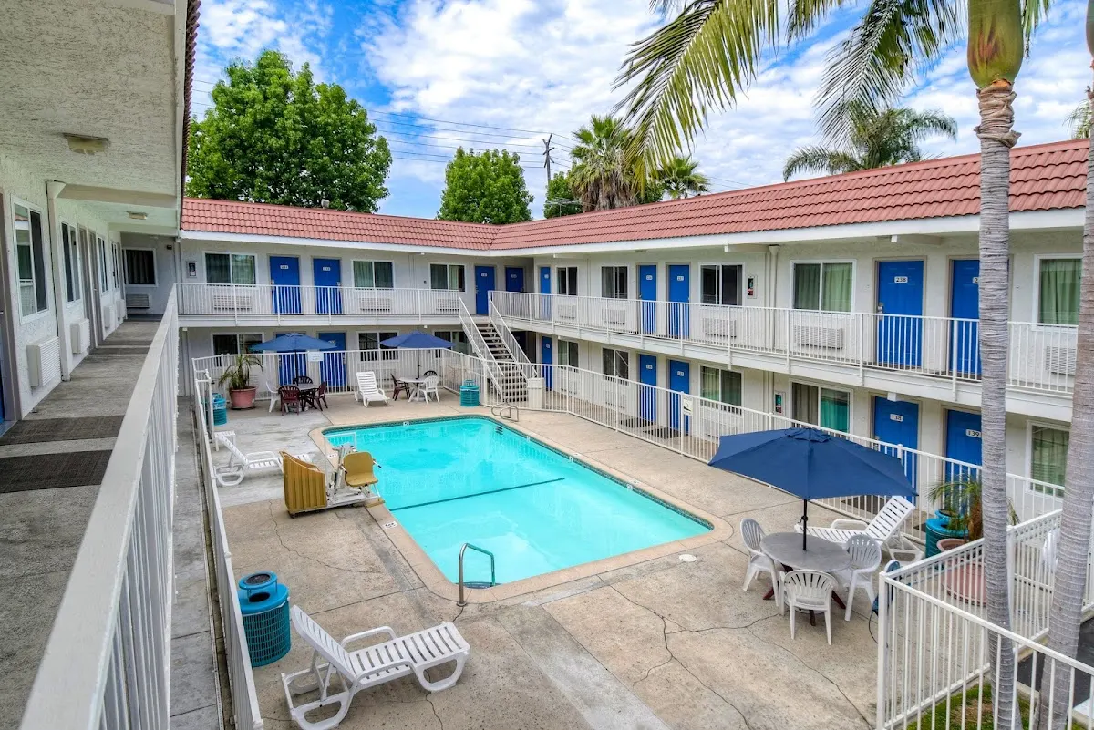 Motel 6 Costa Mesa, CA