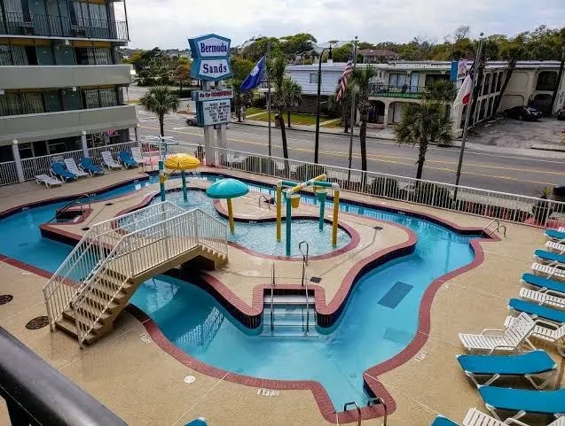 Bermuda Sands on the boardwalk