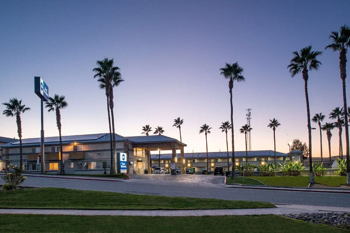 Best Western Kettleman City Inn & Suites