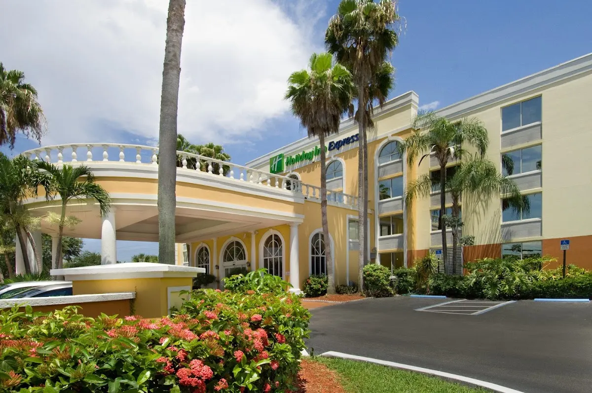 Holiday Inn Express Miami Airport Doral Area by IHG