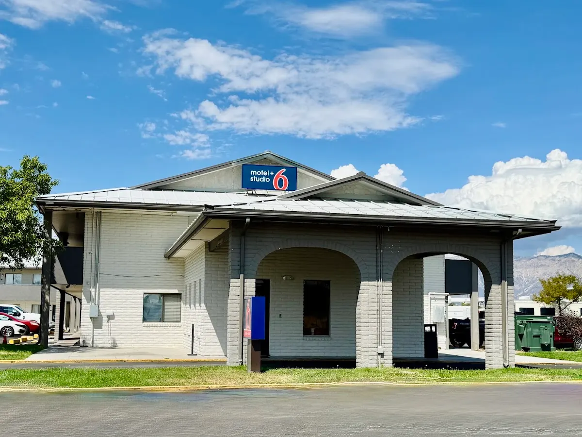 Motel 6 Ogden, UT - 21st Street