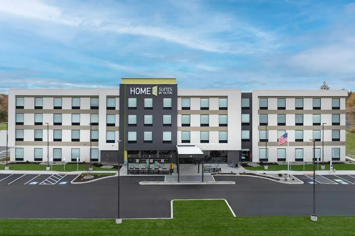 Home2 Suites by Hilton Syracuse Liverpool Airport Area