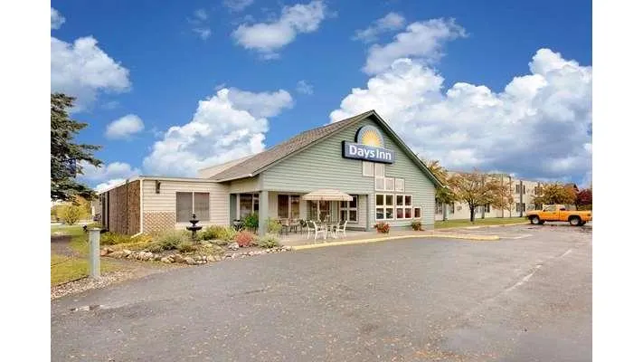 Days Inn by Wyndham International Falls