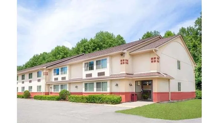 Super 8 by Wyndham Oneonta/Cooperstown