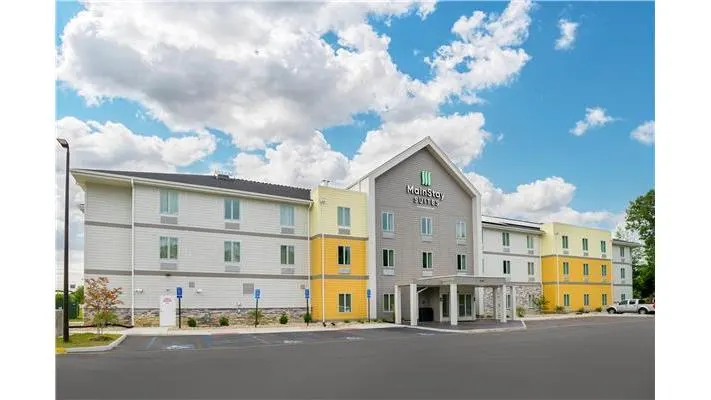 MainStay Suites Chesapeake - Greenbrier