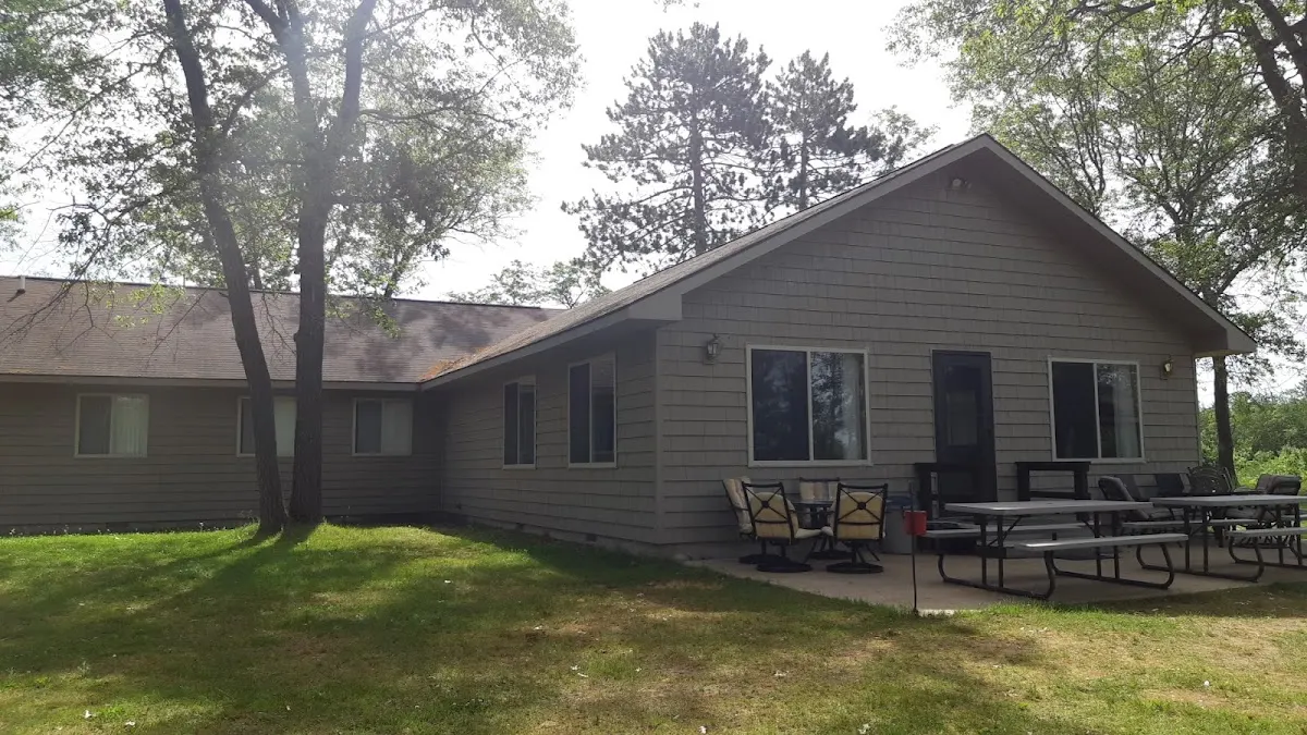 Hide-A-Way Lodge