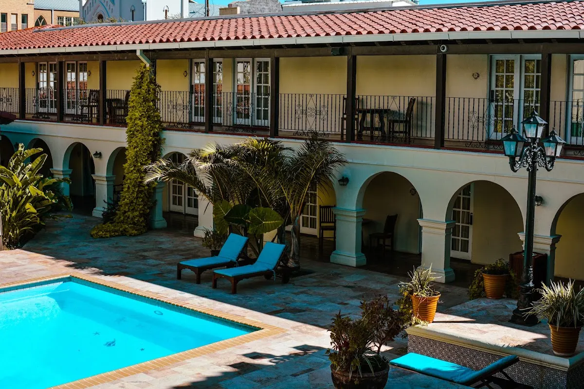 La Posada Hotel