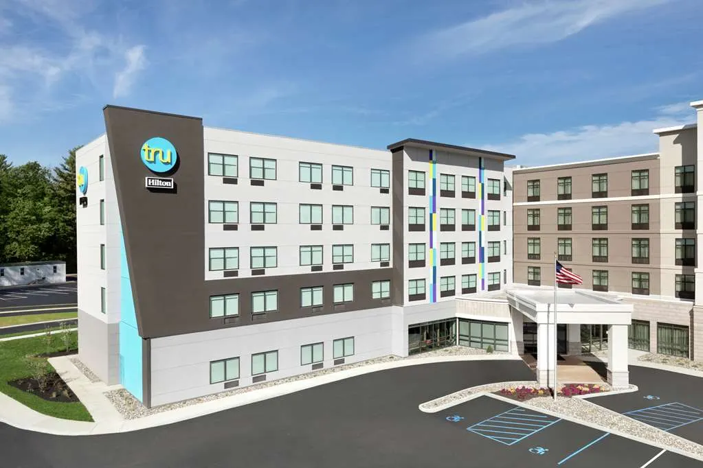 Tru by Hilton Albany Crossgates Mall
