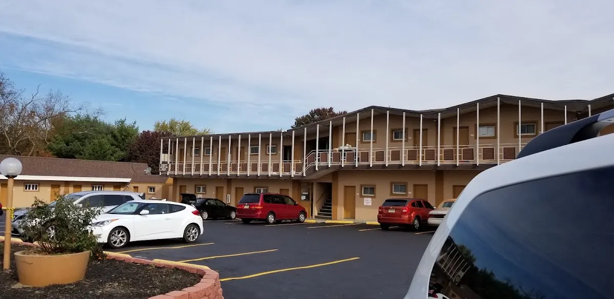 Hallmark Inn