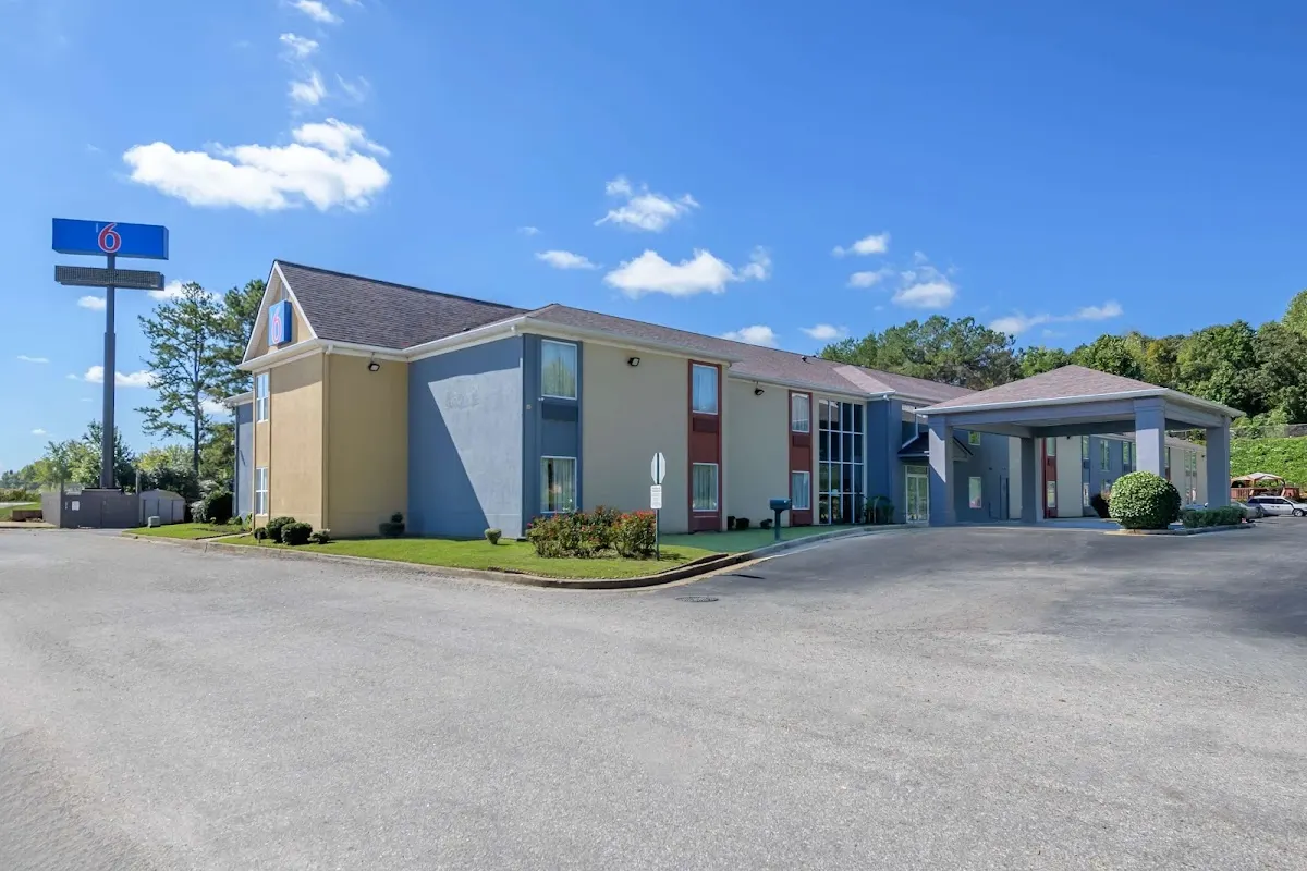 Motel 6 Dawsonville, GA North GA Premium Outlets