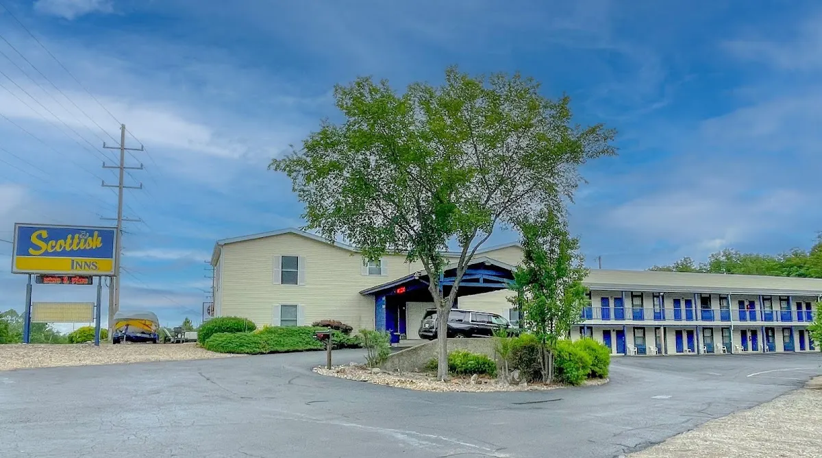 The No Wake Inn Osage Beach - Lake of the Ozarks