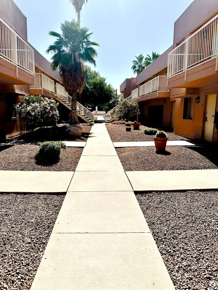 Flamingo Suites