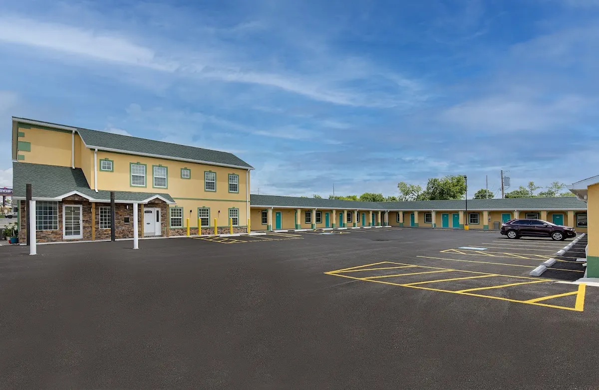 Cardinal Motel