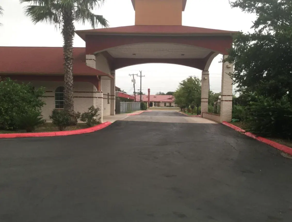 Luxury Inn and Suits Lackland AFB/Seaworld