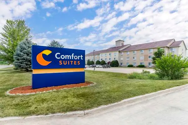 Comfort Suites Cedar Falls Industrial Park