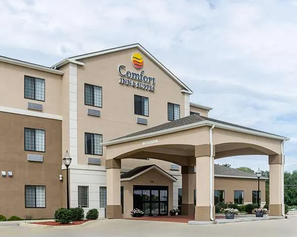 Comfort Inn & Suites Lawrence - University Area