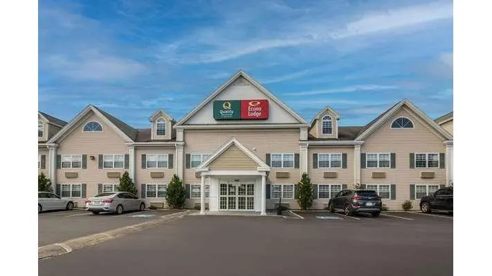 Econo Lodge Auburn I-95