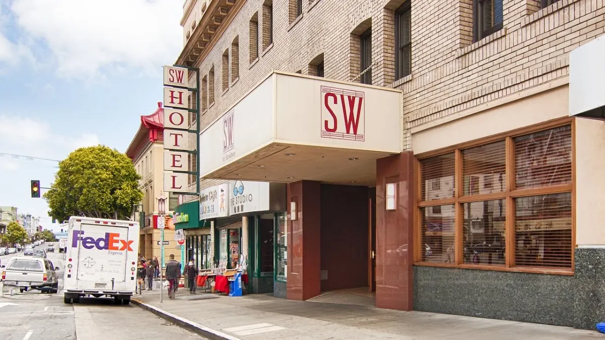 SW Hotel