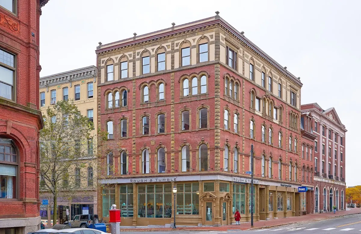 The Docent's Collection at 178 Middle Street