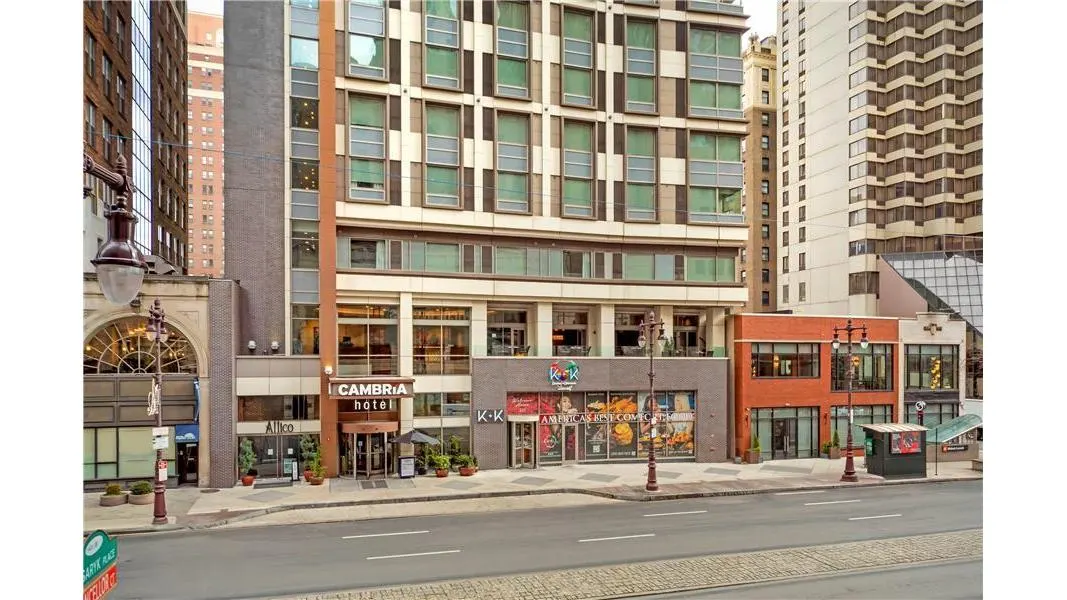 Cambria Hotel Philadelphia Downtown - Center City