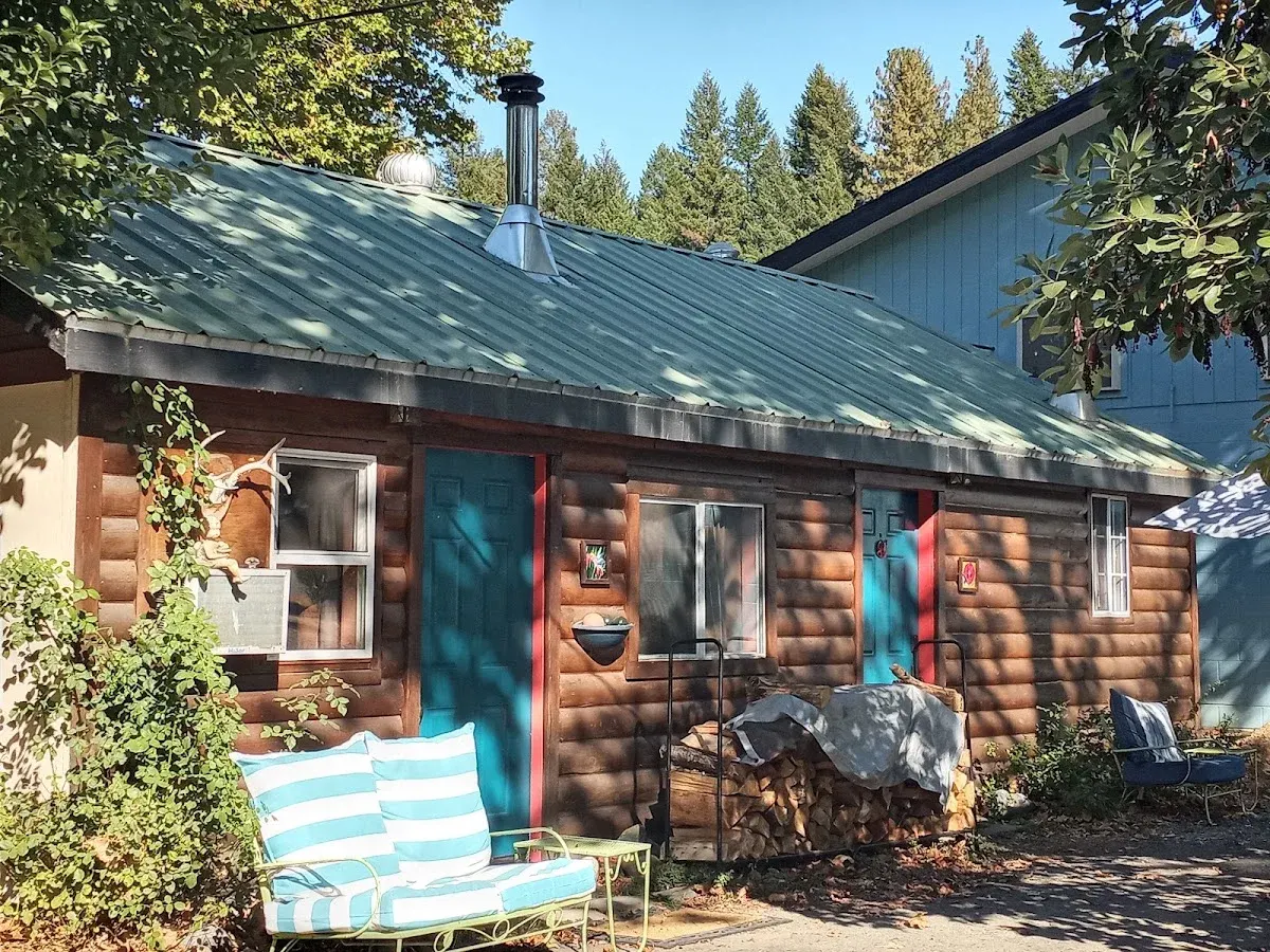 Big Foot RV Park & Cabins