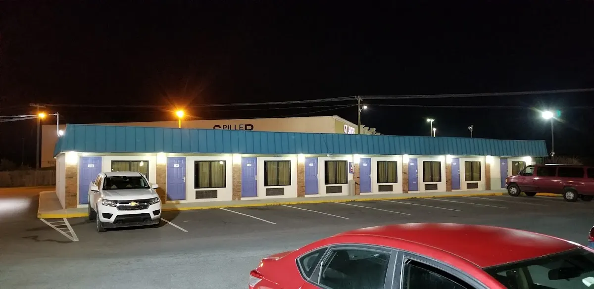 Motel 6 Columbus, MS