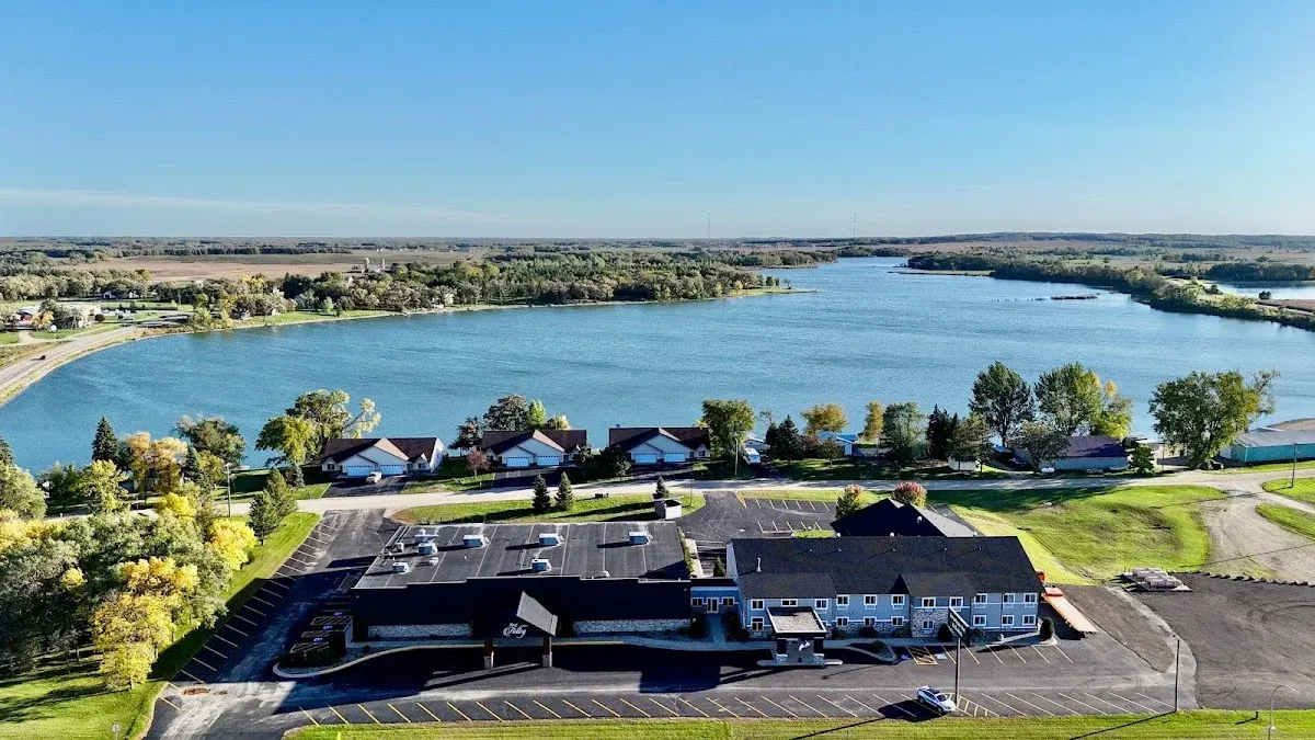 American Inn & Suites Parkers Prairie MN
