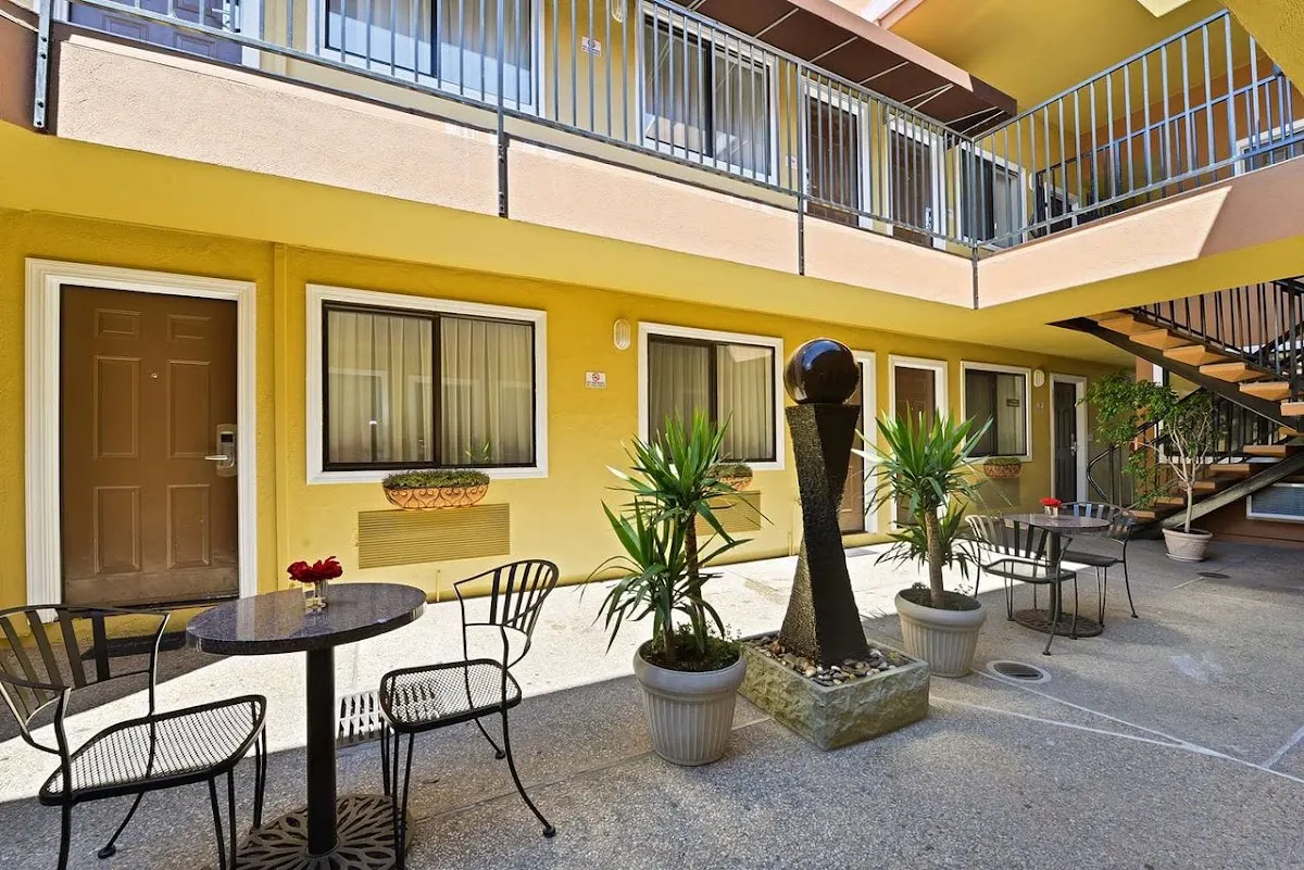 Inn By The SFO