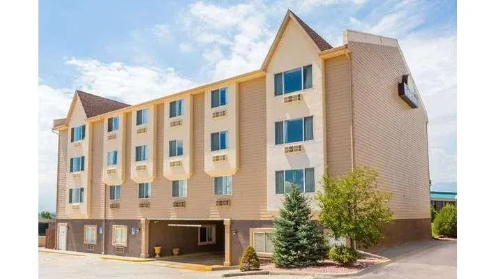 Days Inn by Wyndham Colorado Springs Air Force Academy
