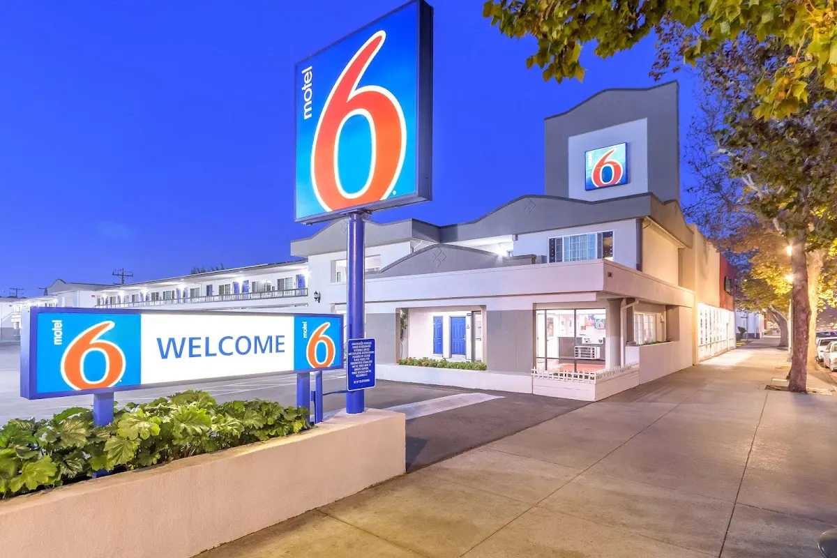 Motel 6 San Jose, CA - Convention Center