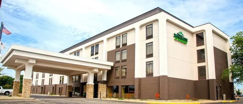 MainStay Suites Springfield IL