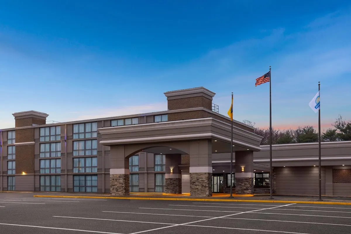 Days Hotel by Wyndham Toms River Jersey Shore