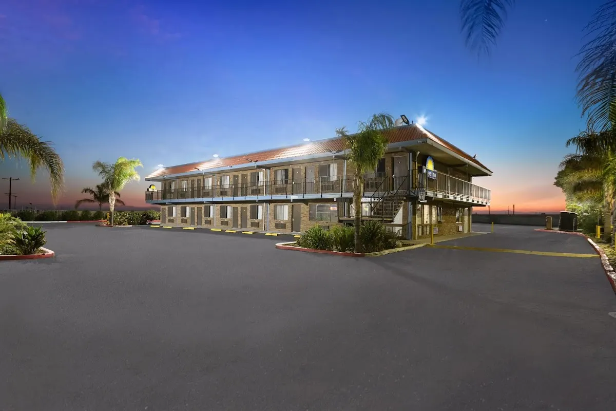Days Inn by Wyndham Lost Hills