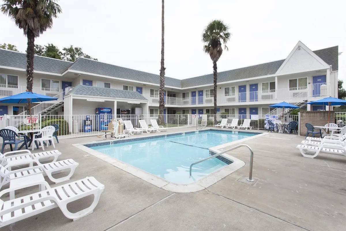 Motel 6 Sacramento, CA - Central