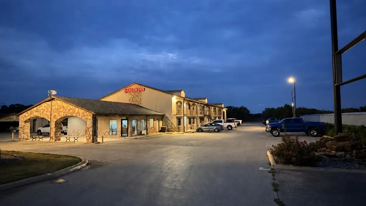 Sanger Inn