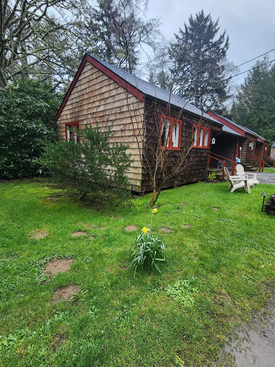 Shakti Cove Cottages