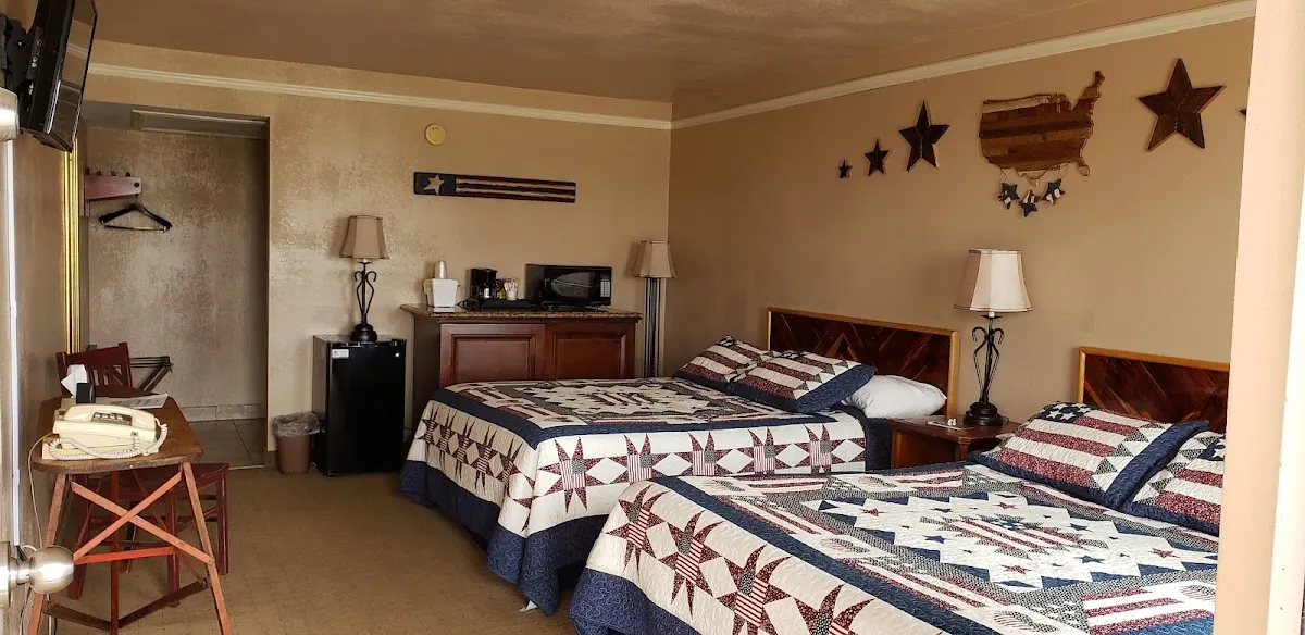 Kansas Country Inn