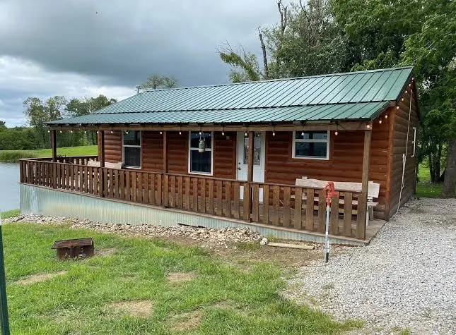 Country Cabins Hotel