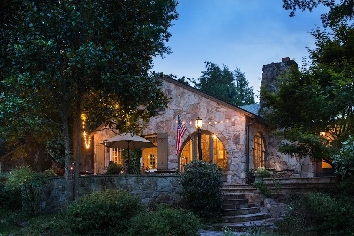Chanticleer Inn Bed and Breakfast