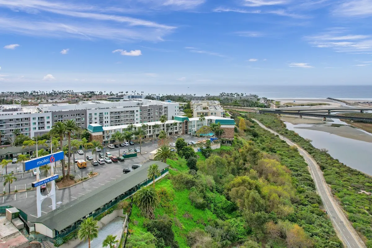 Motel 6 Oceanside, CA - Marina / Camp Pendleton