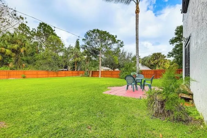 1 Mi to Boat Ramp: 'the Islander' Home w/ Yard