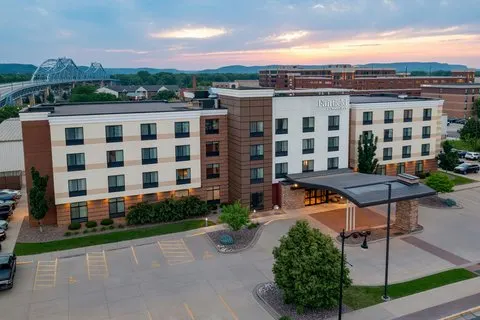 Fairfield by Marriott Inn & Suites La Crosse Downtown