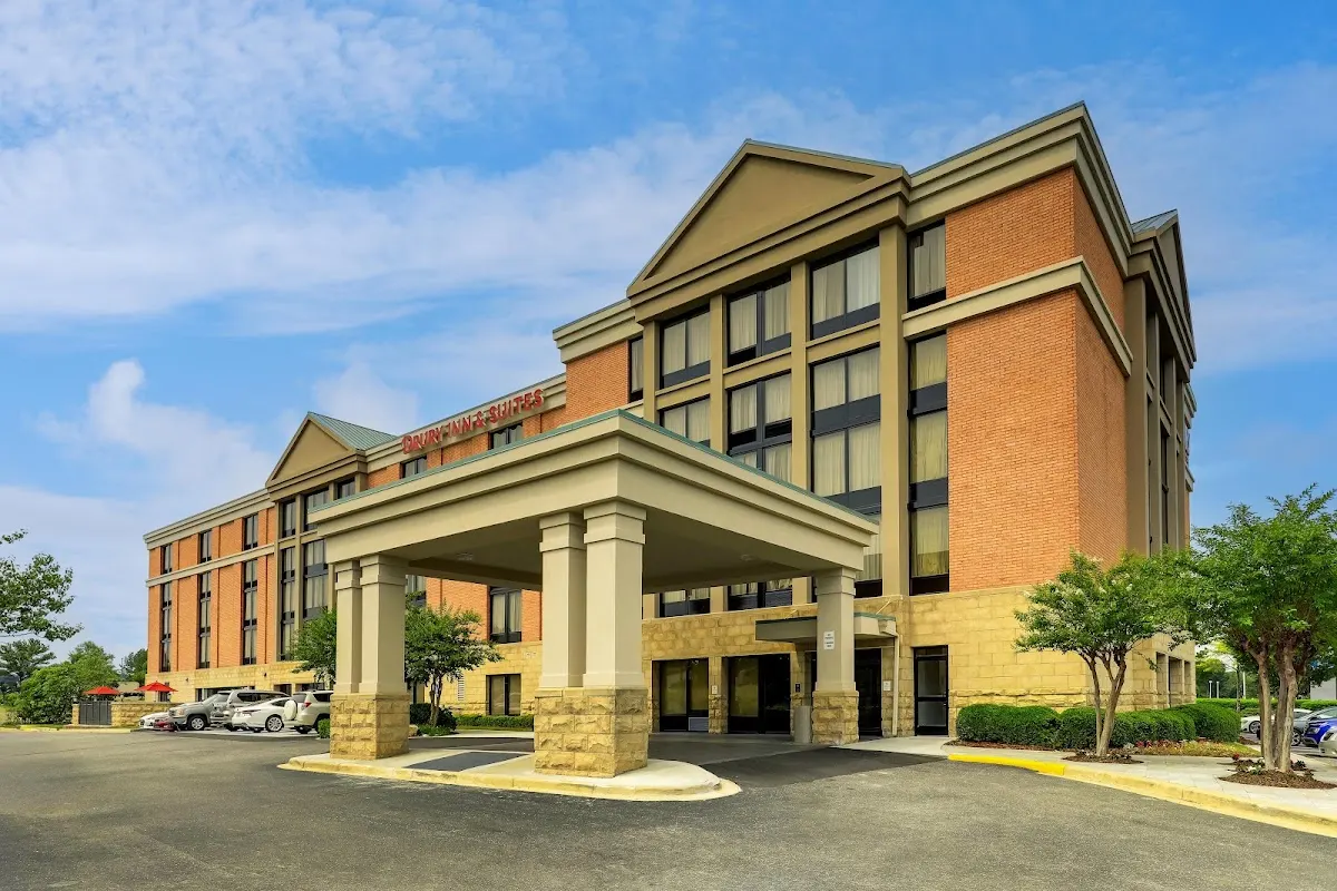 Drury Inn & Suites Birmingham Lakeshore Drive