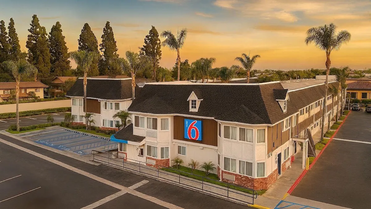 Motel 6 Westminster, CA - North